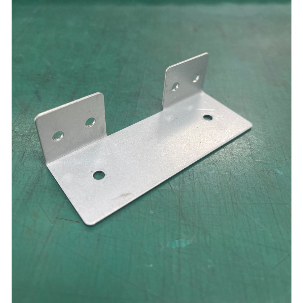 เหล็กฉากขายึดคู่วัสดุเหล็กแผ่นอลูซิ้งหนา1 มิล เหล็กฉากรับชั้นวางของ เหล็กฉากรู 4 มิลยึดติดแผ่นไม้ 10 ชิ้น - รูปที่ 2