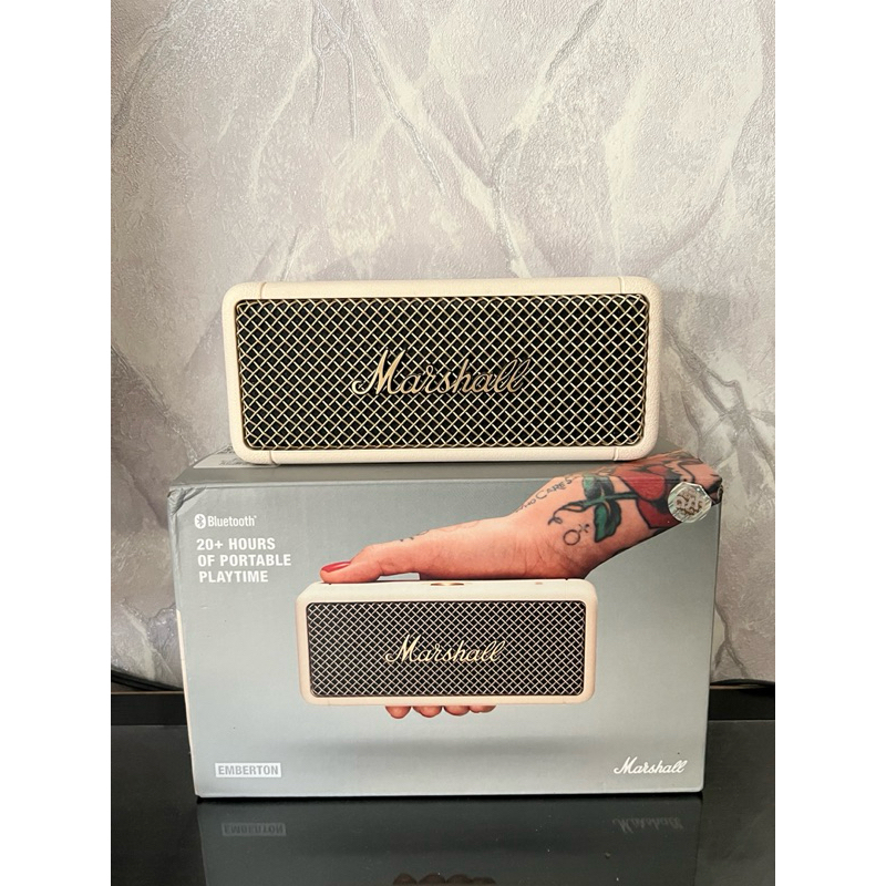 marshall emberton 1 มือสองเครื่อง0ไทยแท้เก่าเก็บไม่ค่อยได้ใช้งาน