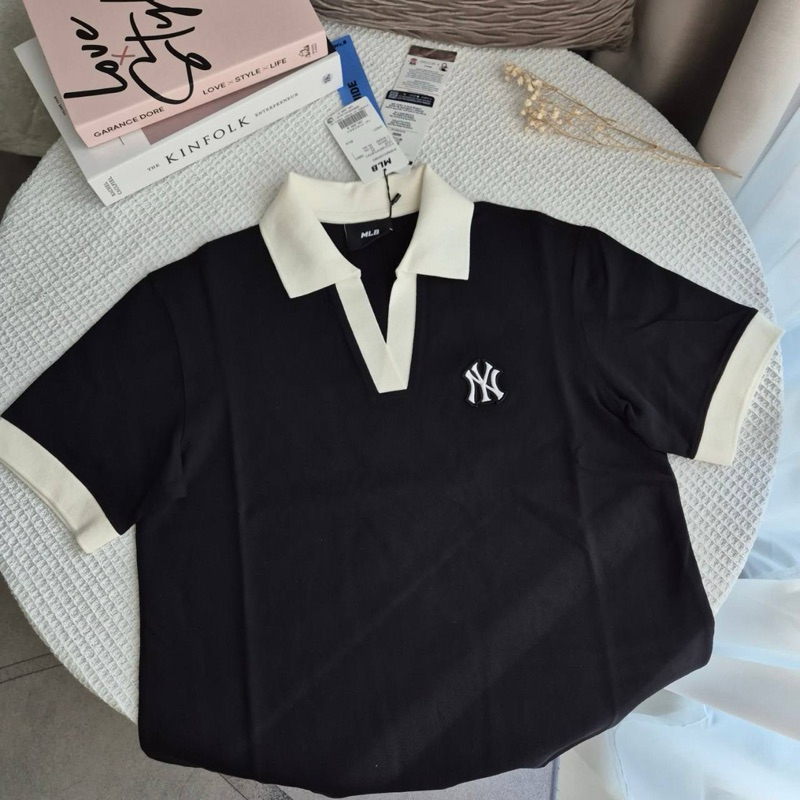พร้อมส่ง [ใช้โค้ด30%ลด฿1,000] ของแท้💯‼️ MLB Woman Classic Monogram One-piece เดรสสีดำ NY ⚫️​⚫️ คอปก/