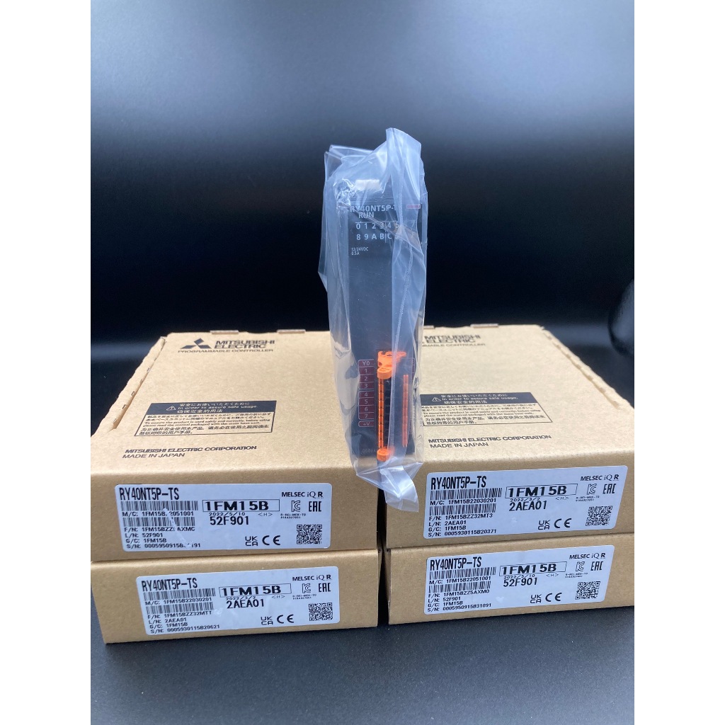 RY40NT5P-TS : Transistor output module (Sink) , 16 point Spring clamp ***สินค้าใหม่ ***