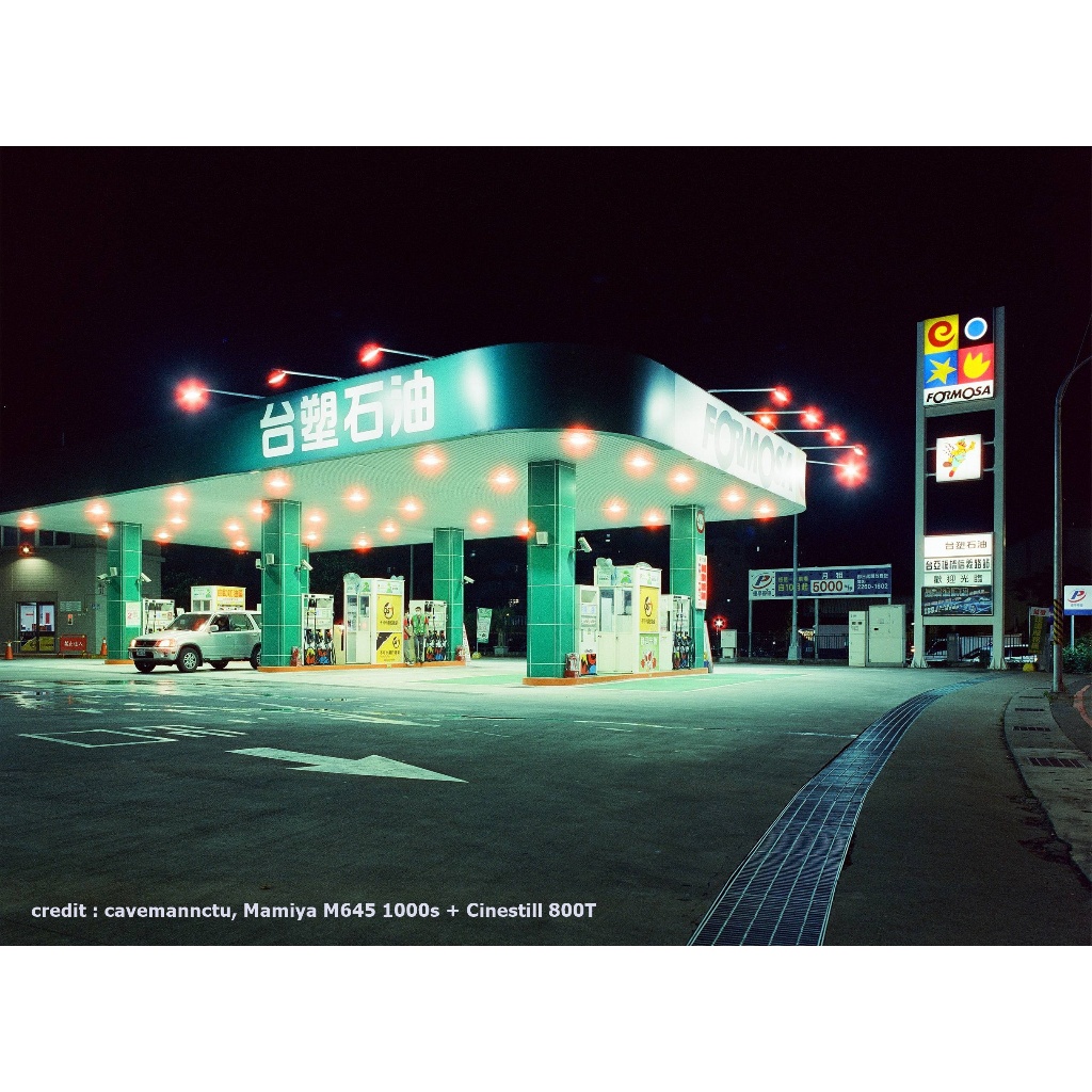 ฟิล์มสี CineStill 800 Tungsten 35mm 36exp Color Film ฟิล์มถ่ายรูป 35มม. 135 ฟิล์มหนัง ฟิล์ม 800T