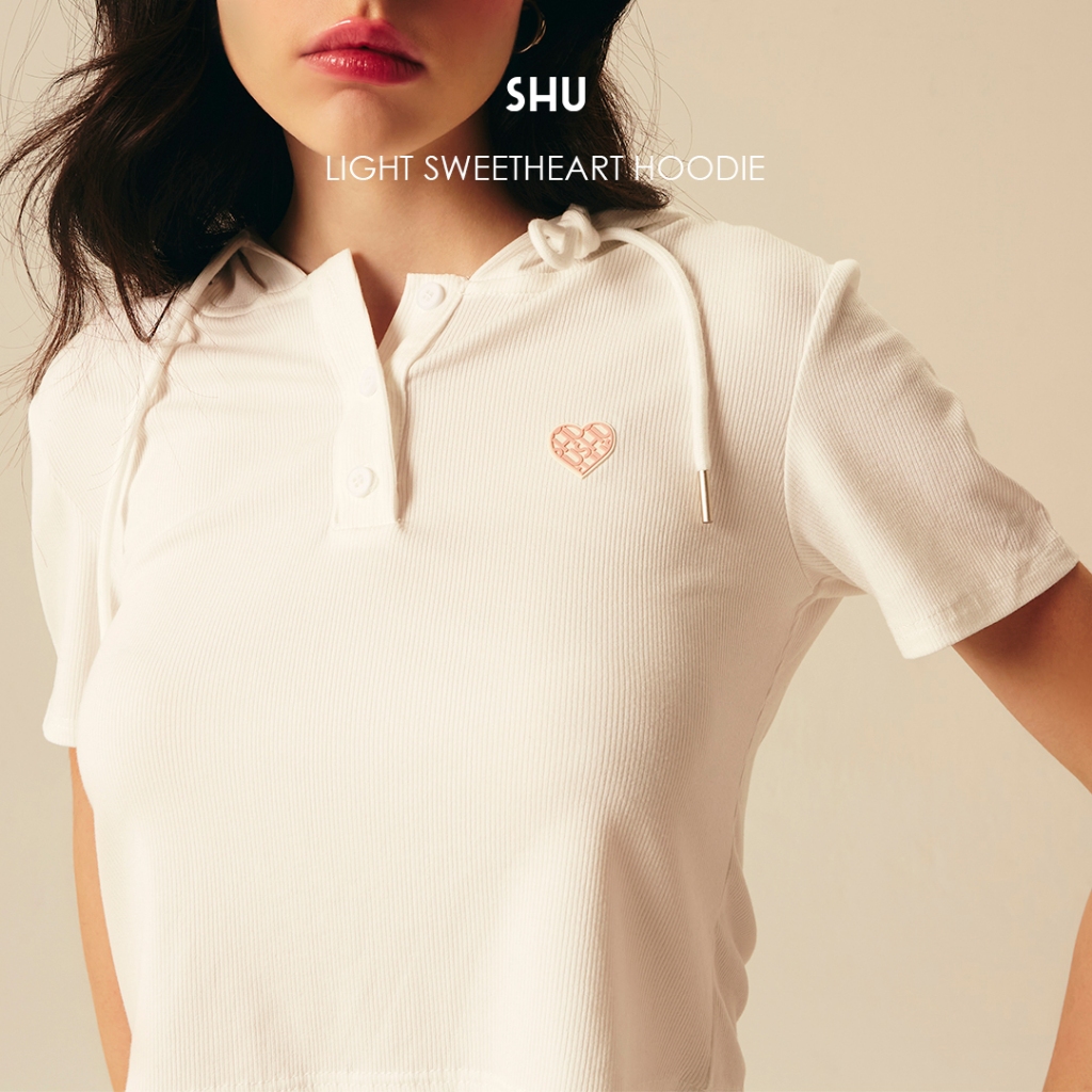 SHU LIGHT SWEETHEART HOODIE CROP - Free size รวมสี