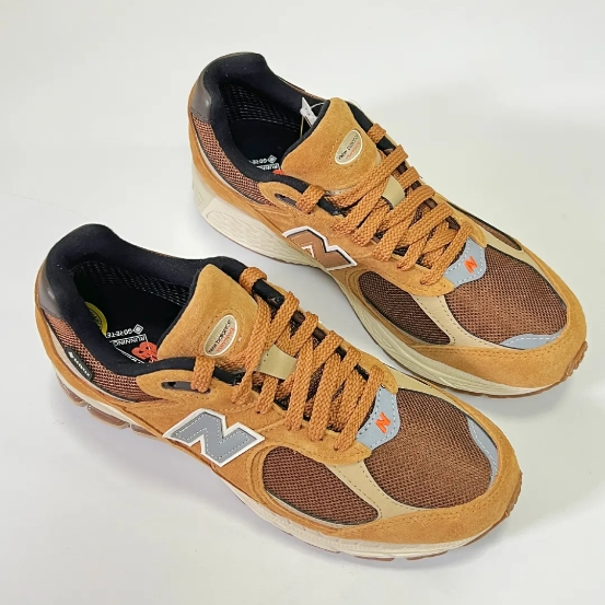 New Balance NB 2002R brown ของแท้100%