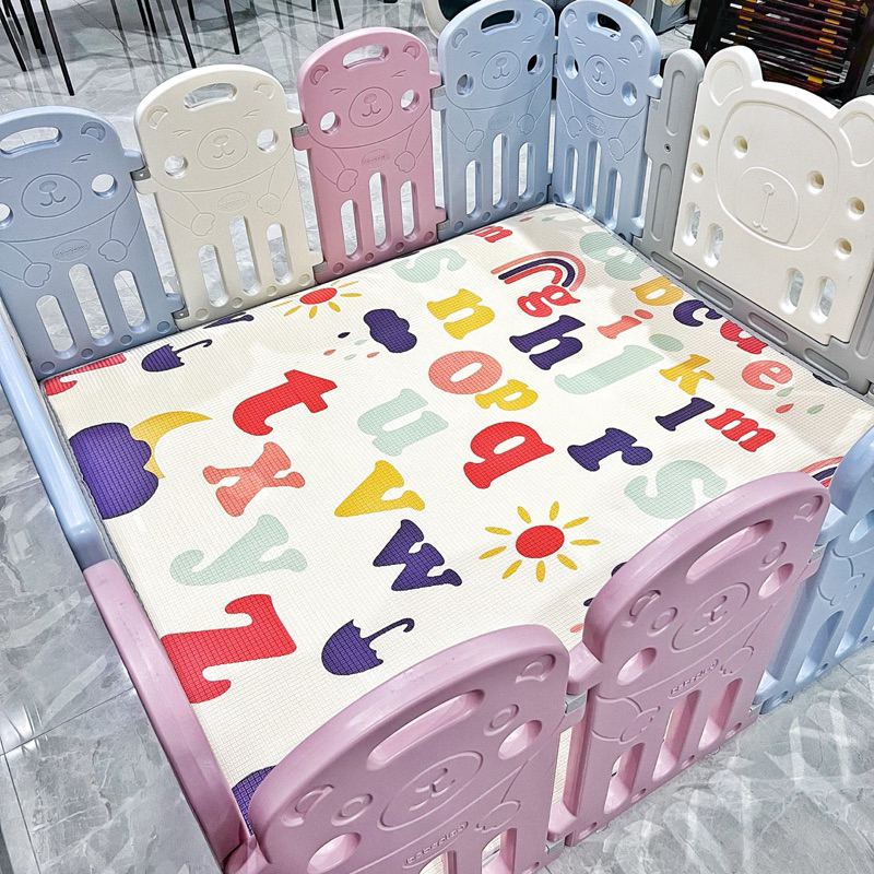 Bebeplay แผ่นรองคลาน XPE รุ่น Rolling Mat มือสอง ใหม่มาก