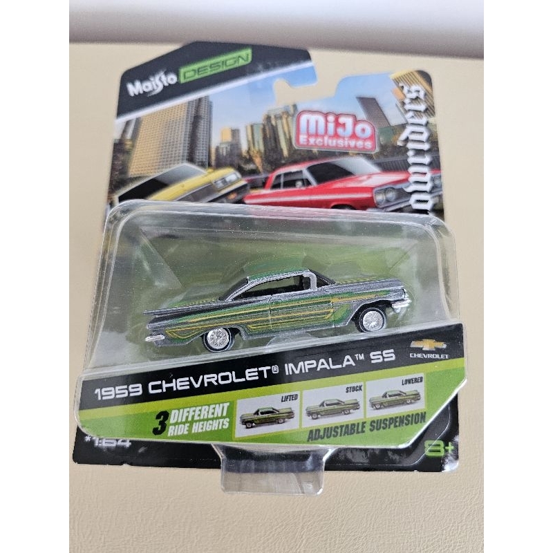 (1:64)Maisto 1959 Chevrolet Impala SS