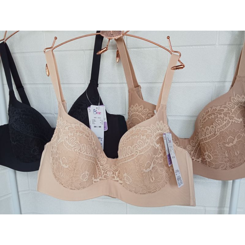 Bme วาโก้ รุ่นME1K40 มีโครงฟองบาง 4 ตะขอเก็บเต้าเก็บเนื้อด้านข้างได้ดีมากๆ(รอบตัวเริ่มที่80ซม.)ราคาป