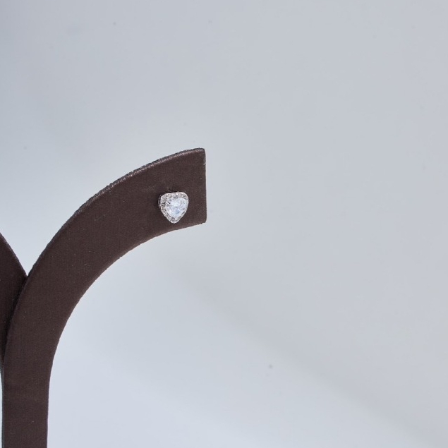 Kind Jewelry ต่างหู Heart 0.25ct earring