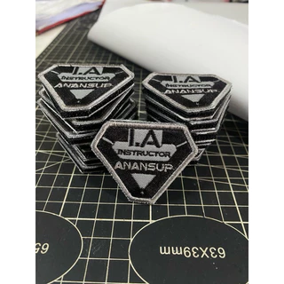 อาร์มปักตามสั่ง(แบบมีตีนตุ๊กแก)ฟรีค่าบล็อก ราคาถูก