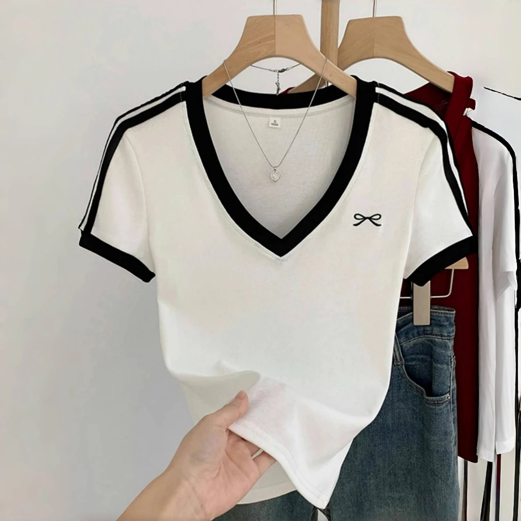 Y6Y - เสื้อยืดแฟชั่นแขนสั้นผู้หญิง สีขาว คอวี สั้น ลายทาง (ผ้า cotton)