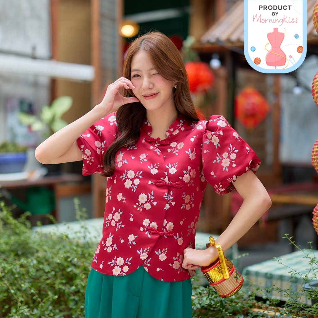 06-338 เสื้อคอจีนโทนสีแดงผ้าทอลายดอกไม้ AN AN Balloon Blouse - 6 ไซส์