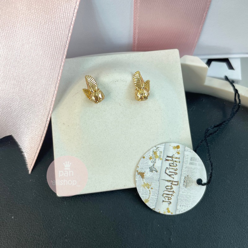 (ของแท้100%)แถมกล่อง Pandora shine earrings**Harry potter ต่างหู แฮรีพอตเตอร์