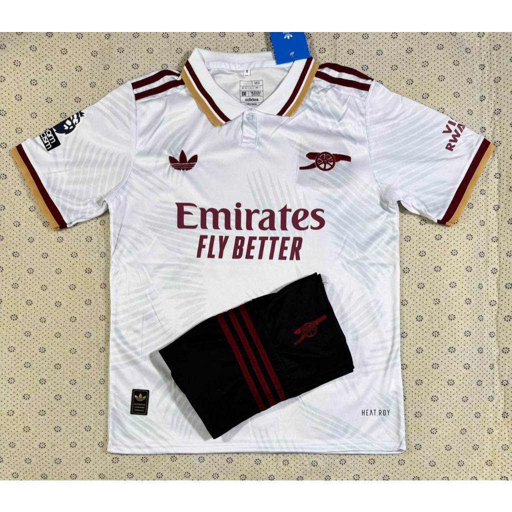 เสื้อฟุตบอล ทีมAsernal เสื้อพร้อมกางเกงใหม่ล่าสุดชุดกีฬา 2025/2026 เนื้อผ้าดีใส่สบาย