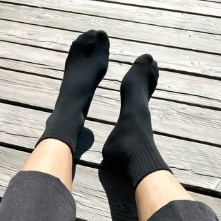 Socksy ถุงเท้าแอนตี้แบคทีเรีย 99% ช่วยลดกลิ่นอับ นุ่มสบายเท้า มีทั้งข้อสั้น และข้อกลาง แพ็ค 5 คู่ แพ็ค 10 คู่