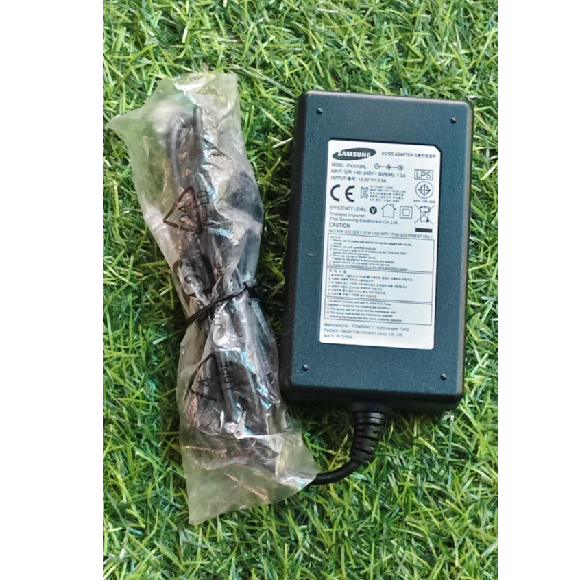 อะแด๊ปเตอร์ Samsung PN3012NL 12.0V 2.5A 220 AC Adapter Charger Power Supply หัวชาร์จ 6 มม.ยาว 2 เมตร