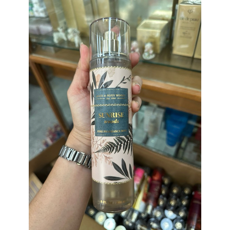Bath & Body Works Sunrise Woods Fine Fragrance Mist 236ml.
