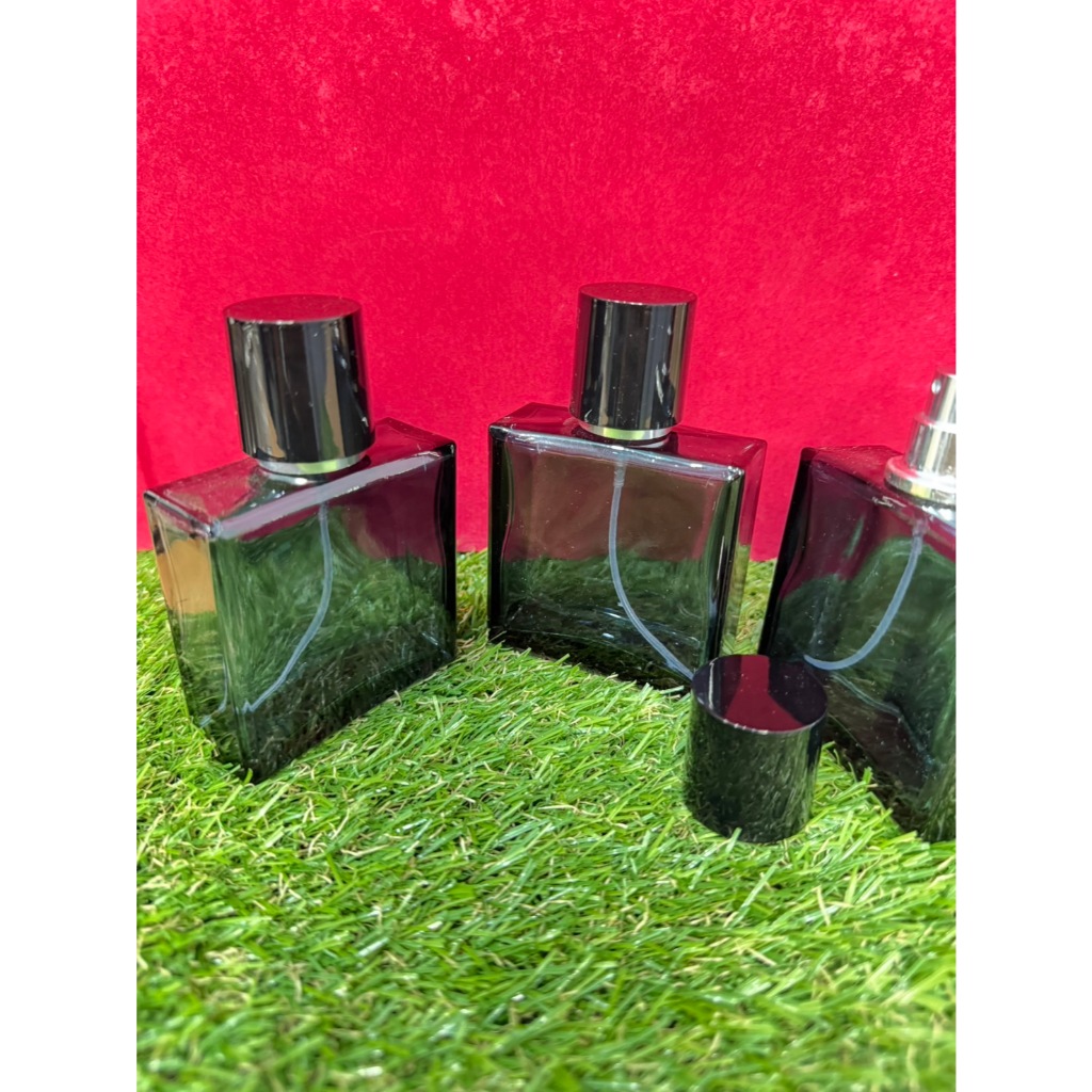 ขวดน้ำหอม บลูช้าน 50 ml. (ขวด+หัวสเปรย์+ฝาปิด) ขวดสเปรย์น้ำหอม ขวดรีฟิล พกพา ใส่น้ำหอม ขวดสเปรย์เปล่า สินค้าคุณภาพ - รูปที่ 2