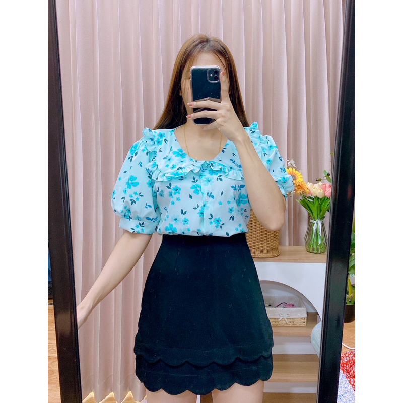 เสื้อคอบัวกระดุมหน้าลายดอกพาสเทลหน้าผ้าได้ 40 42 ความยาว 23 เนื้อผ้าใหม่อิตาลี – โปรปัง