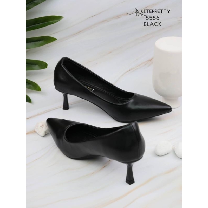 KT5556 kitepretty  คัชชูหัวแหลม หนังนิ่ม ส้น2.5นิ้ว