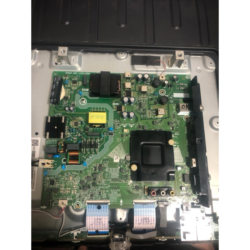 เมนบอร์ด hisense 43a6500g สินค้าแกะจากเครื่องจอเสียของแท้ 100% เทสแล้วใช้งานได้ปกติ