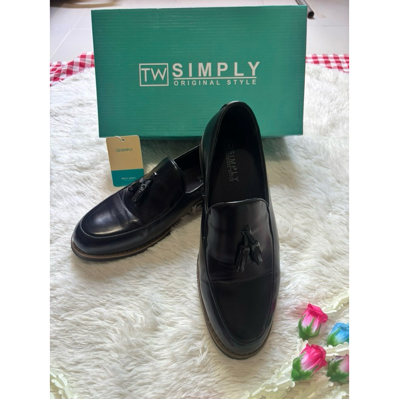 รองเท้าคัชชูผู้ชายแบรนด์ TW simply ของแท้ 💯