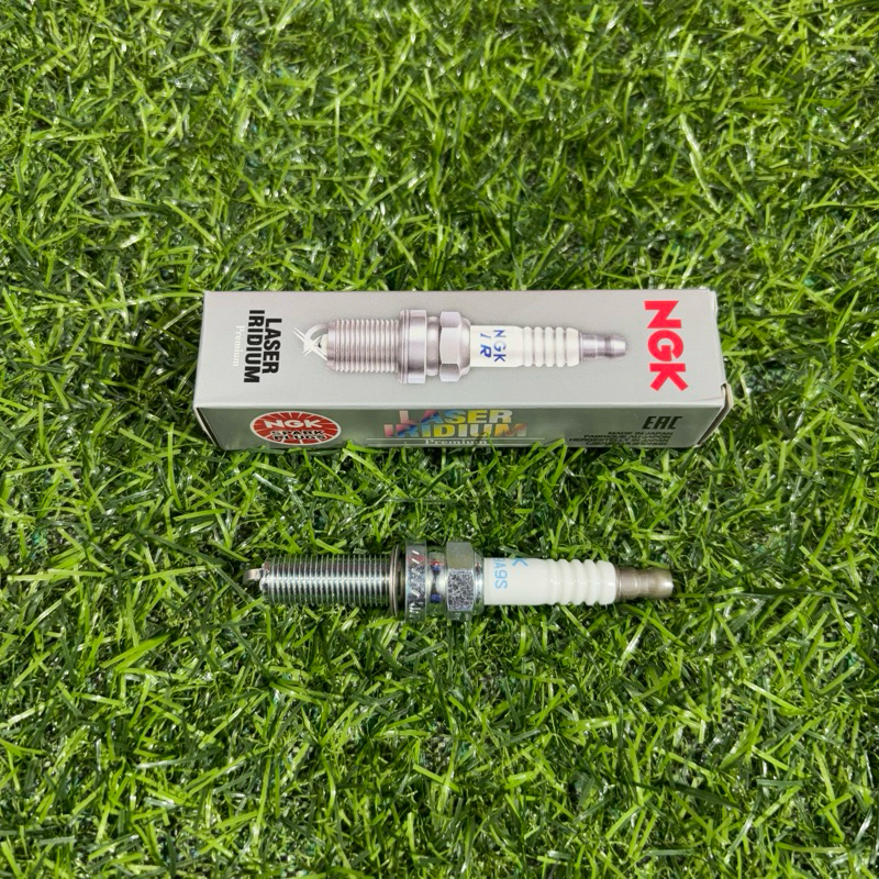 หัวเทียนเข็ม Ngk Laser Iridium สำหรับ Honda Crf450 RL