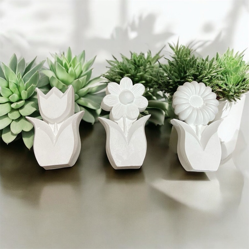 ปูนปลาสเตอร์ดอกไม้ระบายสี