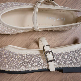 (พร้อมส่ง) Gordinary Lulu รองเท้าตาข่าย Size 35-40 *รุ่นนี้ต้องลดไซส์* (527-b1)