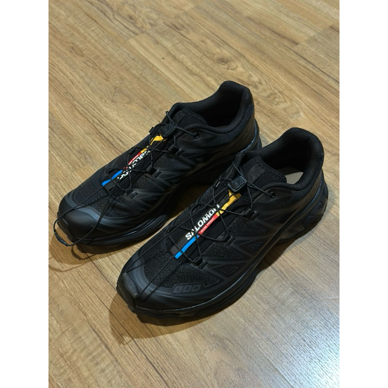 รองเท้า Salomon XT-6