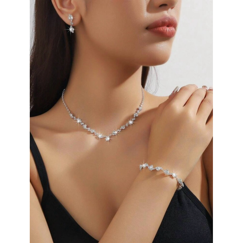 ชุดเครื่องประดับเพชรสีขาว ลายดอกไม้ สร้อยคอ สร้อยข้อมือ ต่างหู แหวน พร้อมส่ง