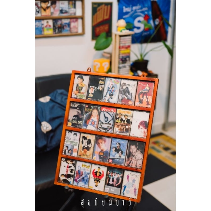 ชั้นวางเทปโชว์ปก 20 ตลับ