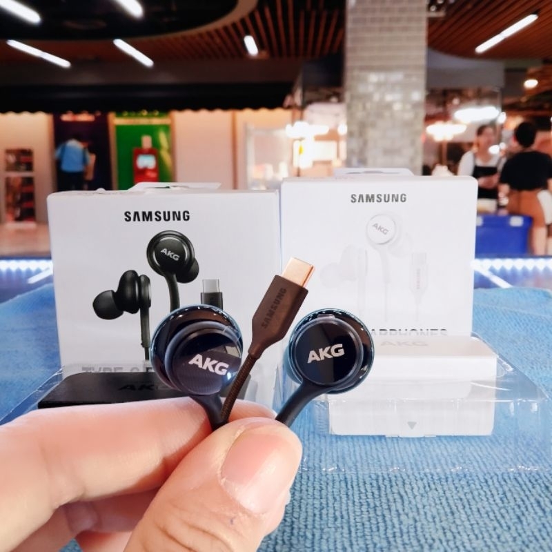 Gearphone หูฟัง Samsung AKG Tye C Earphones .