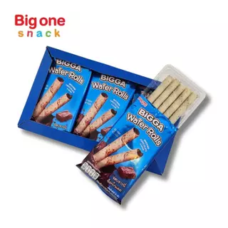 บิ๊กก้า เวเฟอร์ โรลส์ เวเฟอร์แท่งสอดไส้ครีม 25ก. Bigga Wafer Roll with Cream Filling 25g.