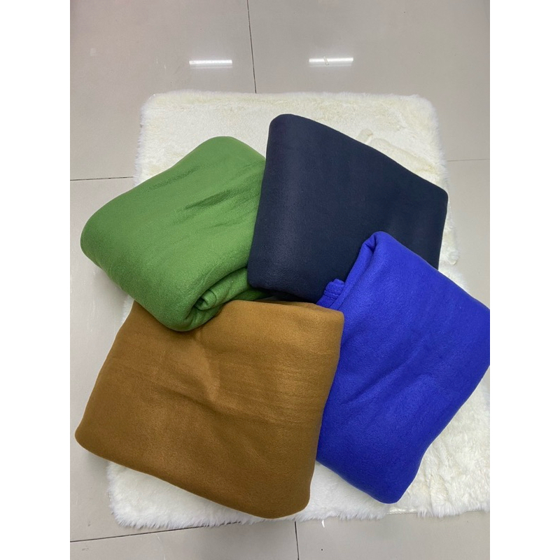 ผ้าห่มสำลีสีผืนขนาด5F ไปทำบุญก็เหมาะสมมากนะคะราคาเพียงถูกถูก