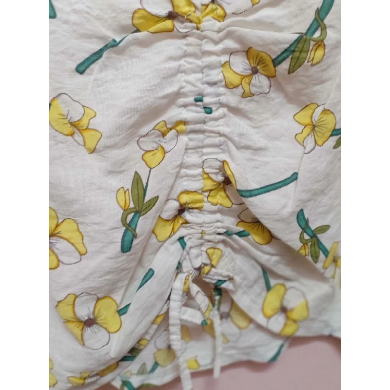 เสื้อทรงสั้นลายพิมพ์ดอก แขนสั้น ผ้าลินินผสม thumbnail 9