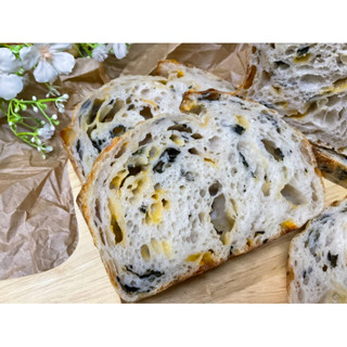 Sourdough Spinach Cheeses Bread ขนมปังซาวโดว์ ขนมปัง ผักโขม …