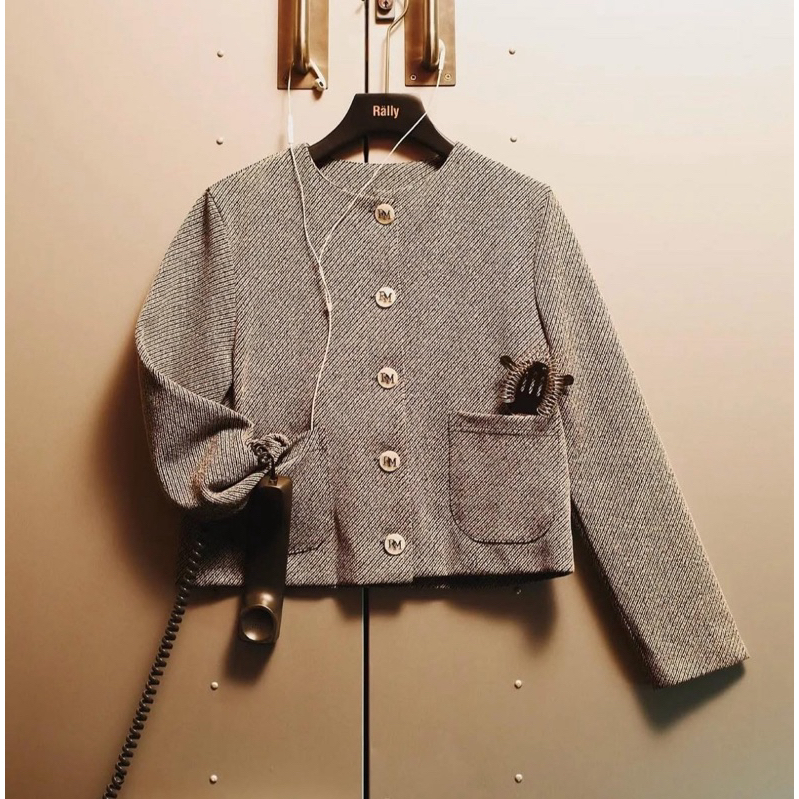 Rally RM Buttons Jacket เสื้อแจ็คเก็ตกระดุมดีไซน์โลโก้ RM สี Smoky