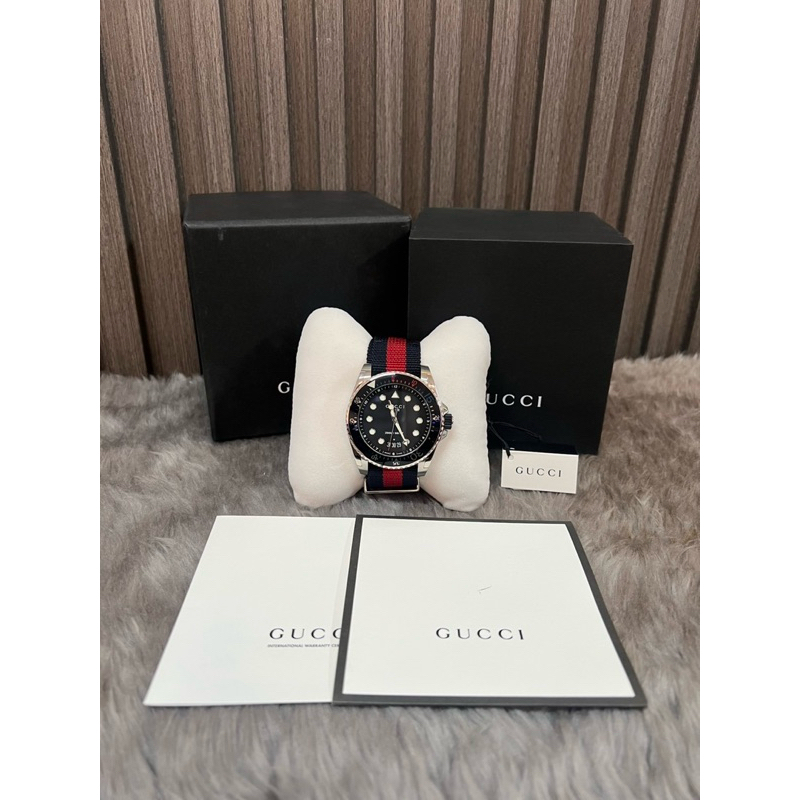 กำไล Gucci Dive Black Dial Men's Watch 45mm - YA136210