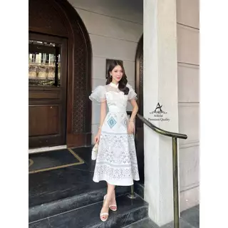 🚩ร้านโค้ดคุ้ม🚩 ABIGAIL เดรสพิมพ์ลายไทย แต่งลูกไม้ แขนระบายชั้น ใส่ออกงานบุญ งานบวช แฟนนาค