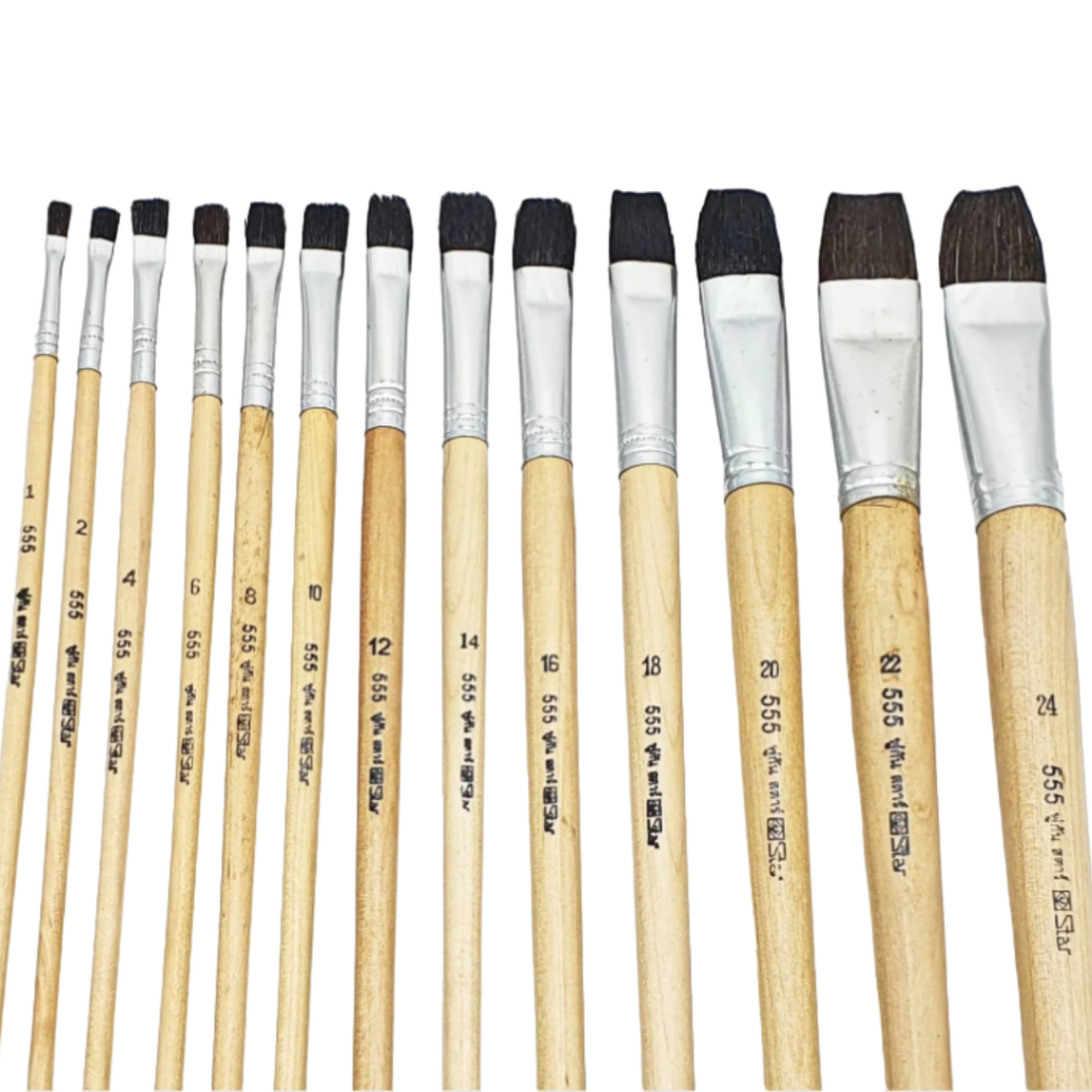 STAR พู่กันทาสี ปากแบน ขนสีดำ no.555 (จำนวน 1 ด้าม) มีให้เลือกหลายขนาด  ภู่กันทาสี พู่กันแบน พู่กันจีน พู่กัน ปากแบน