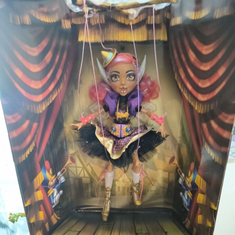 Ever After High Cedar Wood Exclusive 11-Inch Marionette Doll