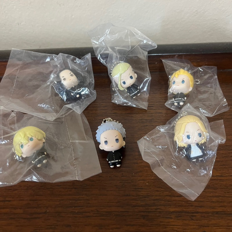 พวงกุญแจ tokyo revengers ครบชุด