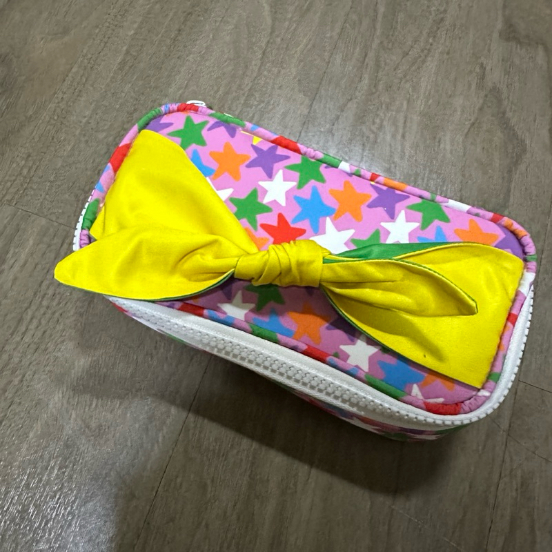 กระเป๋าเครื่องสำอาง happy sunday