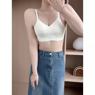 เสื้อใน เสื้อชั้นใน เสื้อในบรา สปอร์ตบรา ยกทรง บราไร้ขอบญี่ปุ่น ใส่สบาย นุ่มลืนเย็น ป้องกันการหย่อนคล้อย ชุดชั้นใน
