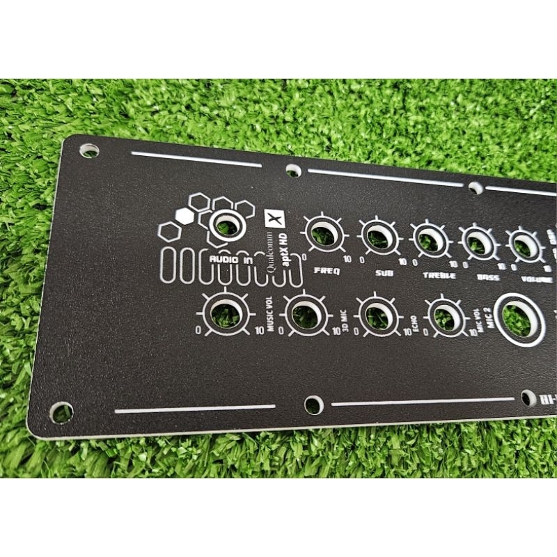 แผ่นเพลท TB21F  ST21 +ปรีไมค์ zk-AMP สีดำด้าน ลายรังผึ้ง