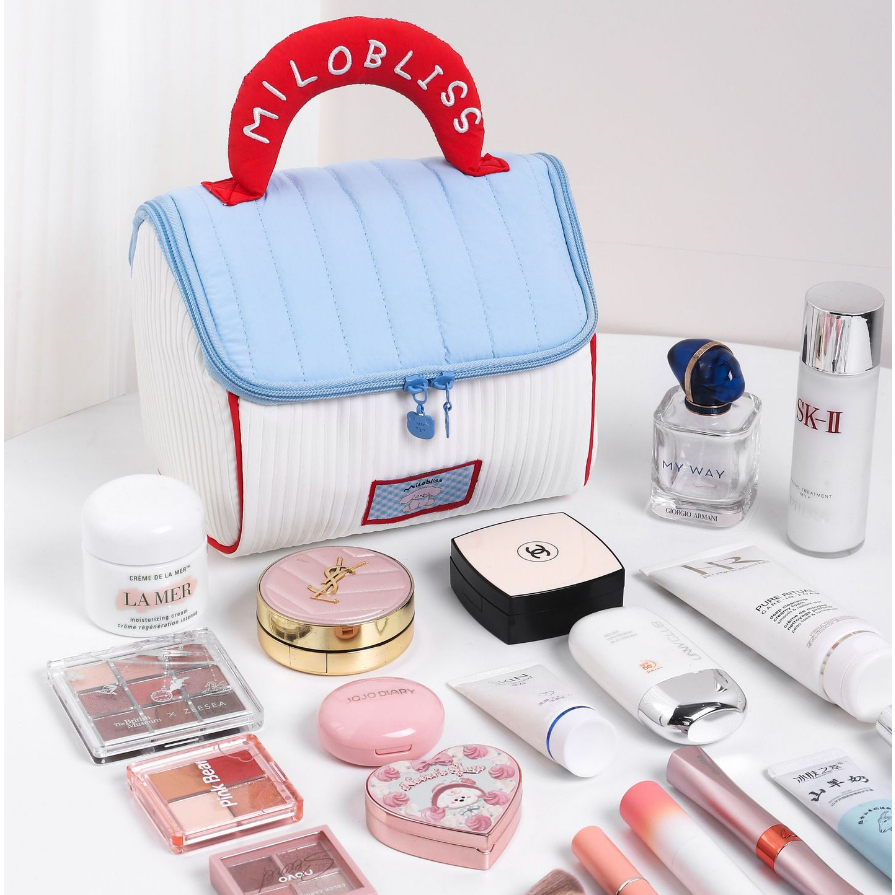 makeup bag ความจุขนาดใหญ่ รูปร่างบ้านน่ารัก make up pouch กระเป๋าเครื่องสําอาง
