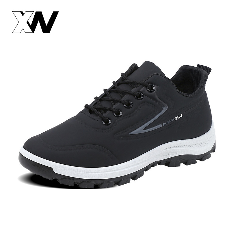 XWbrand  NEW สินค้าพร้อมจัดส่ง รองเท้าผ้าใบผู้ชาย พื้นหนา น้ำหนักเบา สินค้ามีกันลื่น น้ำหนักเบาใส่แล