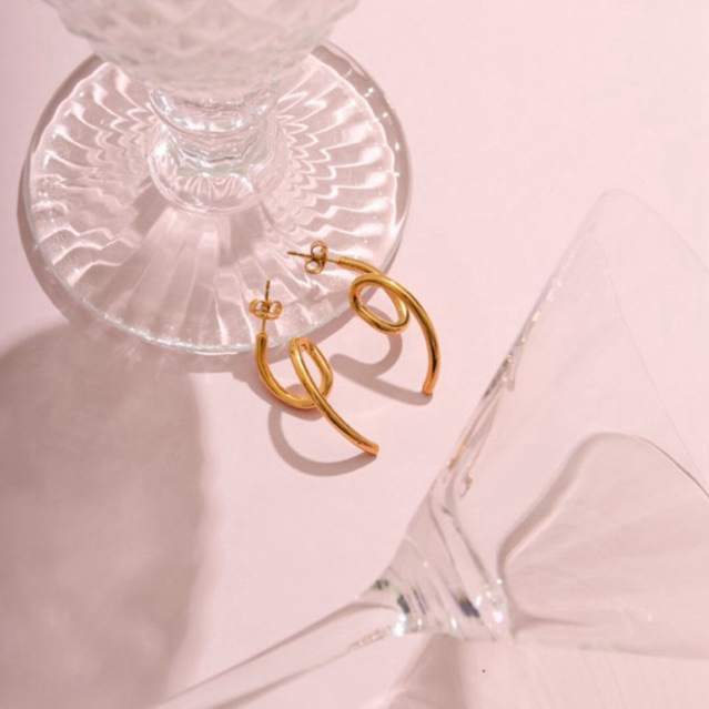 Escapism - ต่างหู Sway earrings