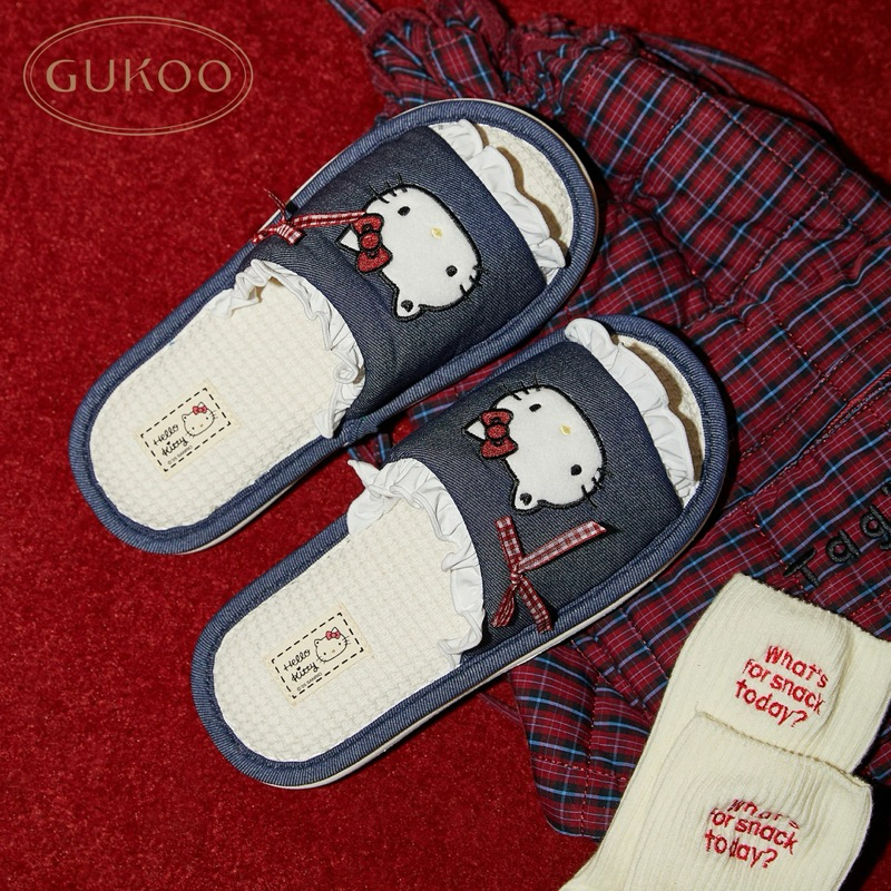 (pre-order) Gukoo - Slipper Gukoo x Hello kitty (v2)