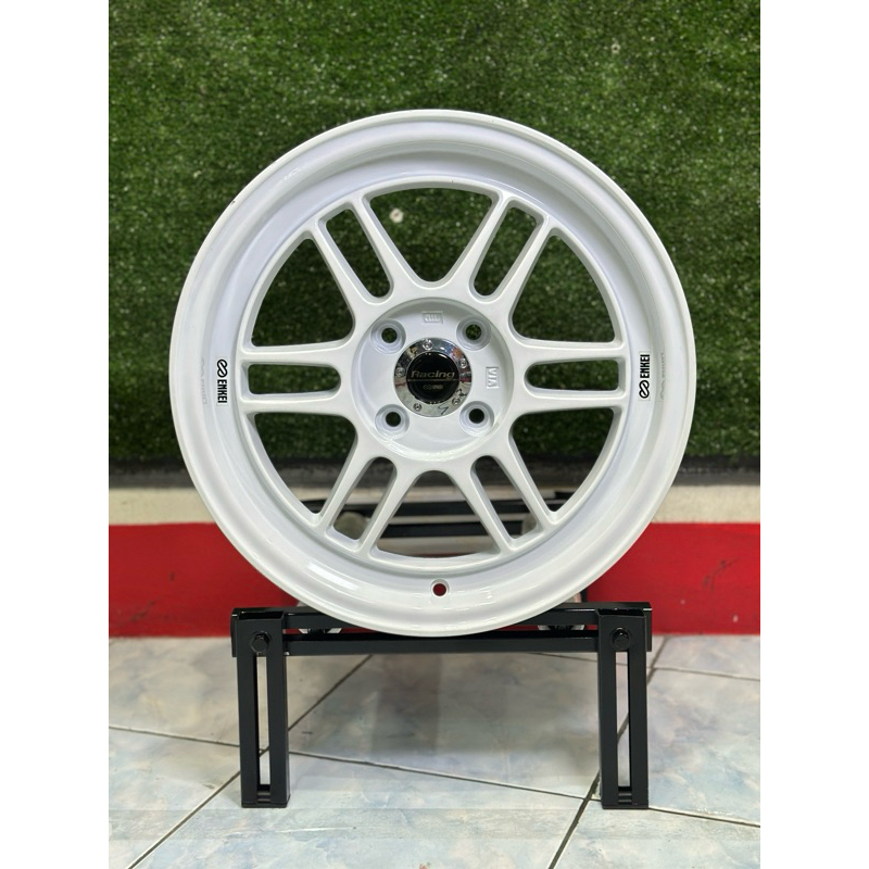 ล้อแม็กขอบ 15 ลาย enkei rpf1 กว้าง 7 ออฟ 33 ราคาต่อ 4 วง