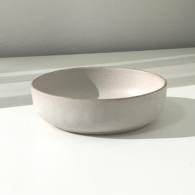 Goodsceramics   Dinnerware ชามกลม 7 นิ้ว เเนวลอฟท์ ผิวสัมผัสเคลือบมัน เล่นลวดลายจุดกระจายทั่วชาม ไลนนิ่งขอบชามเนื้อทราย ราคา ถูกที่สุด ดีลบีเคเค แกลเลอรีภาพที่ 6